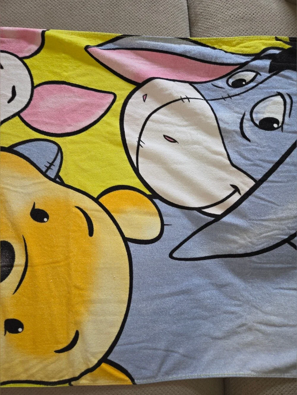 Disney Winnie the Pooh Beach Towel Piglet Eeyore Pool Swim Towel 56